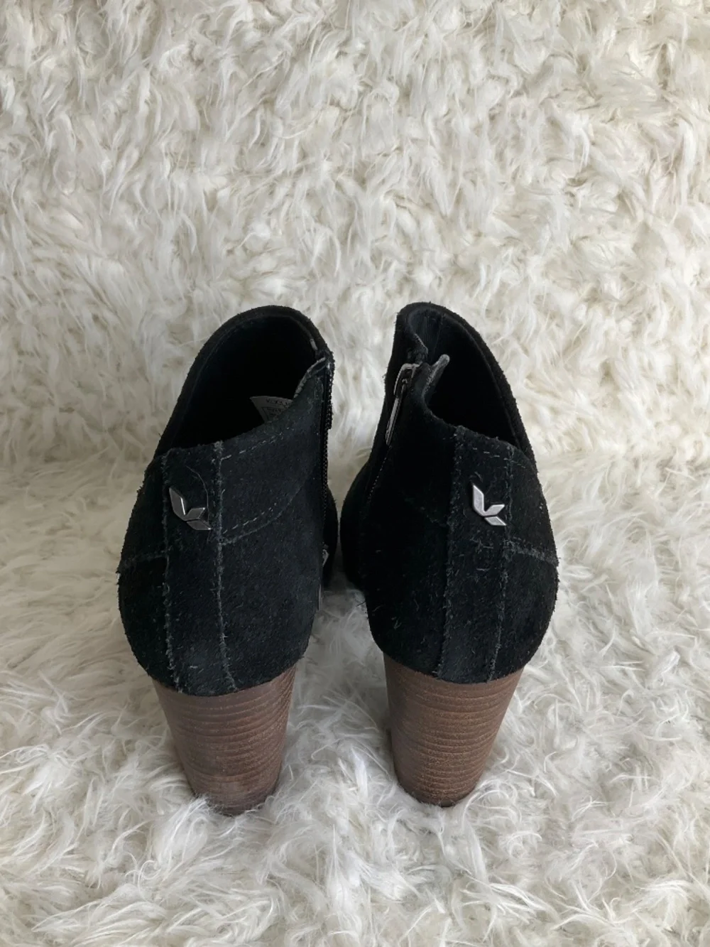 KOOLABURRA BY UGG WOMEN'S BLACK ANKLE BOOTS~SIZE 8!
